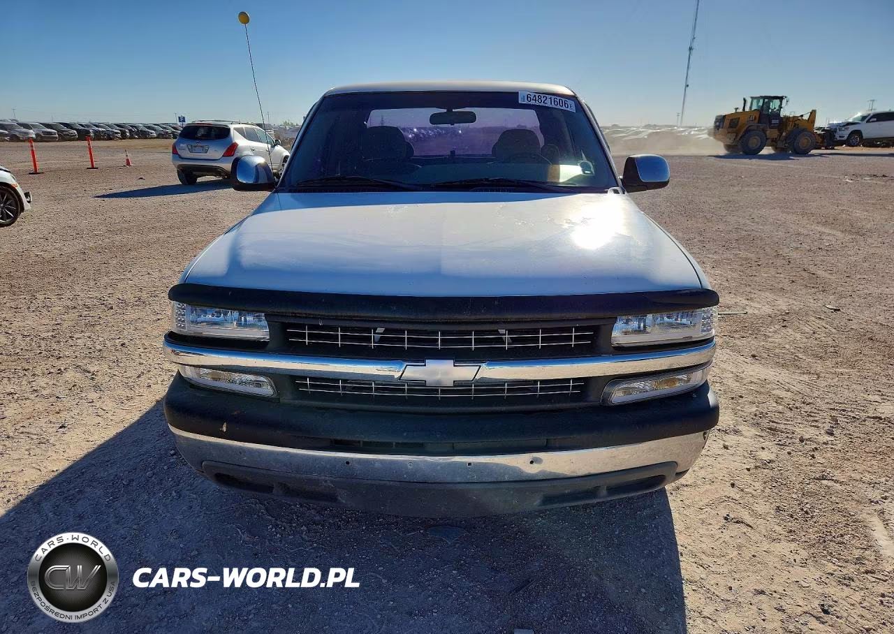 2001 Chevrolet Silverado C1500 VIN:2GCEC19V811114464 - 5