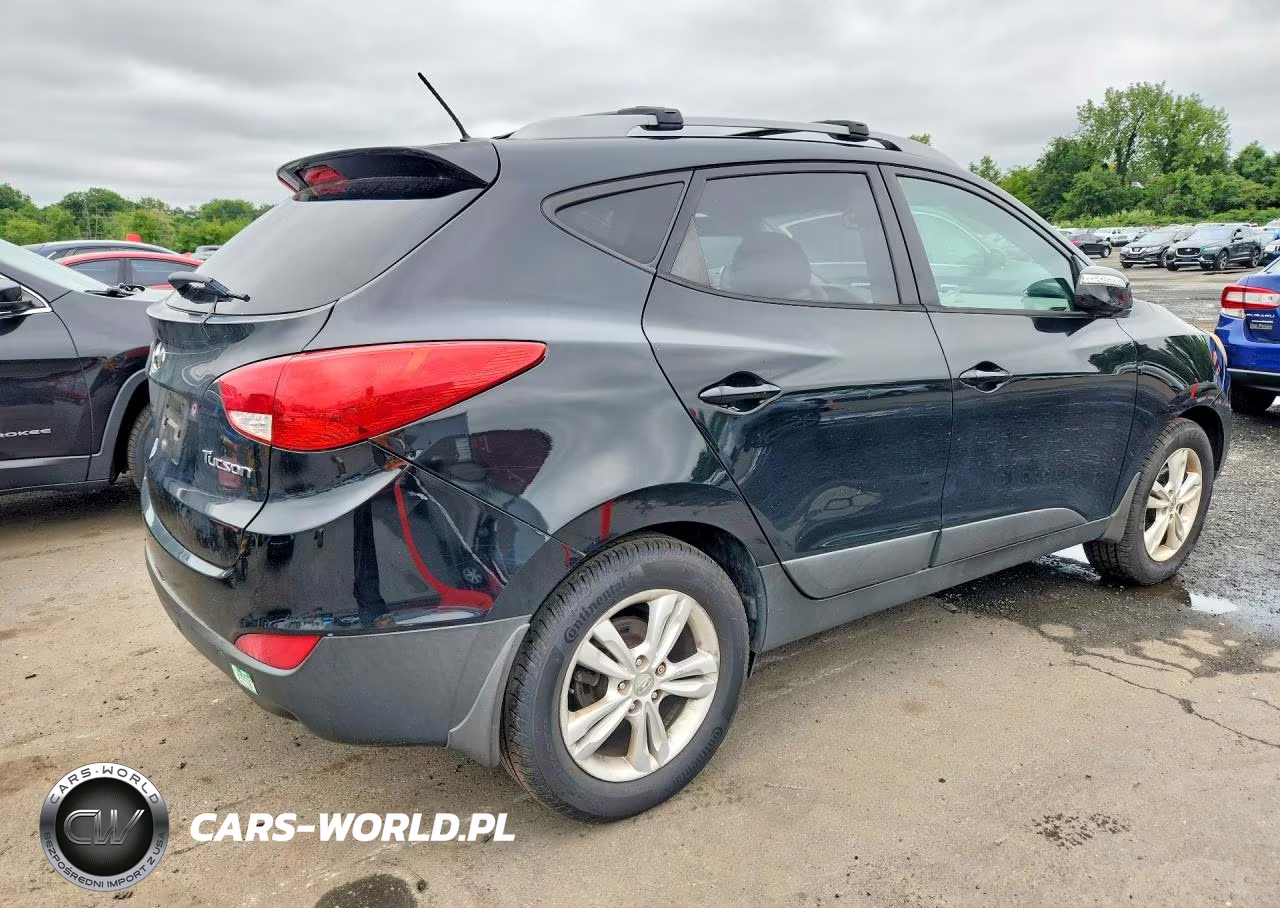 2013 Hyundai Tucson Gls VIN:KM8JU3AC2DU684241 - 3