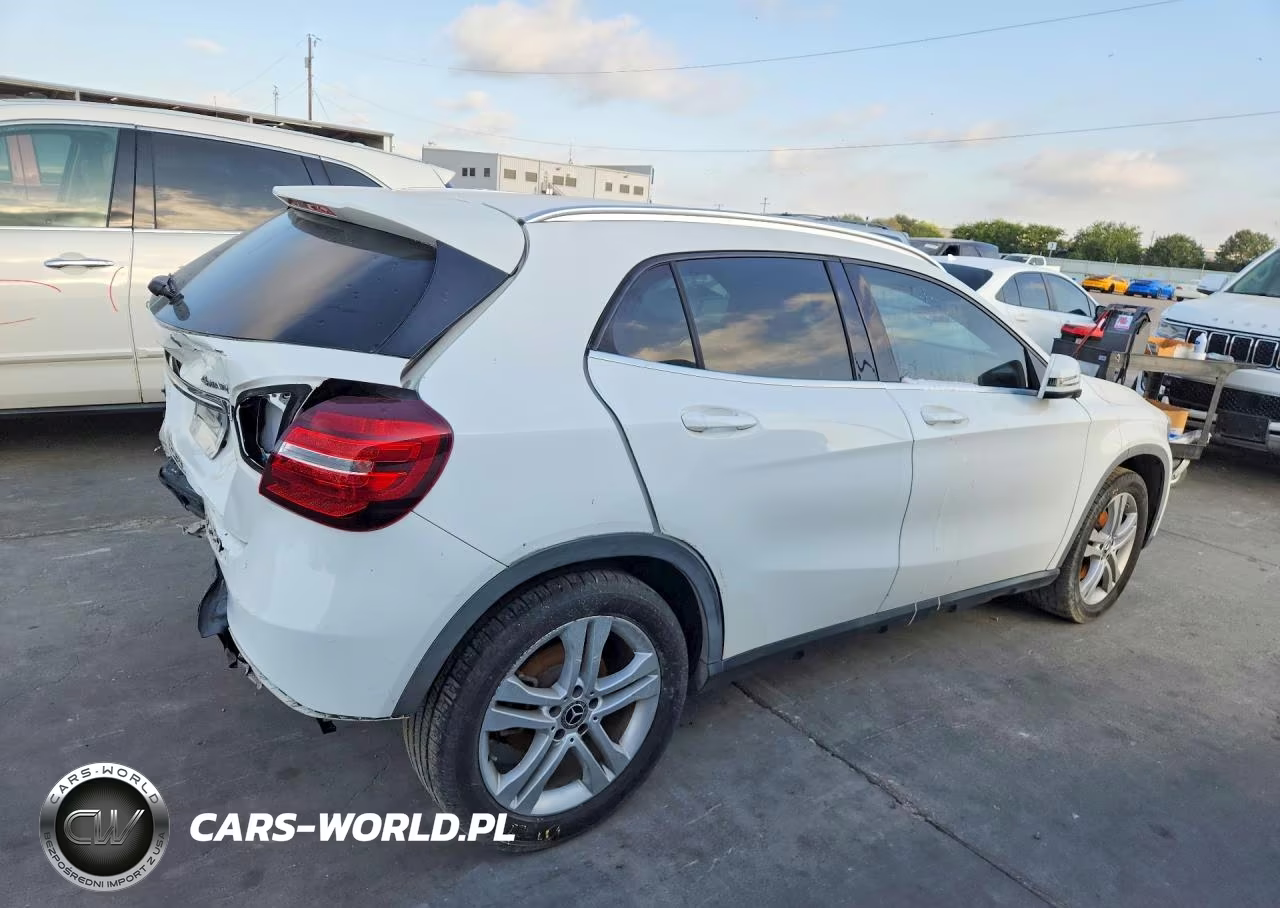 2020 Mercedes-Benz Gla 250 4Matic VIN:WDCTG4GB2LJ687465 - 3