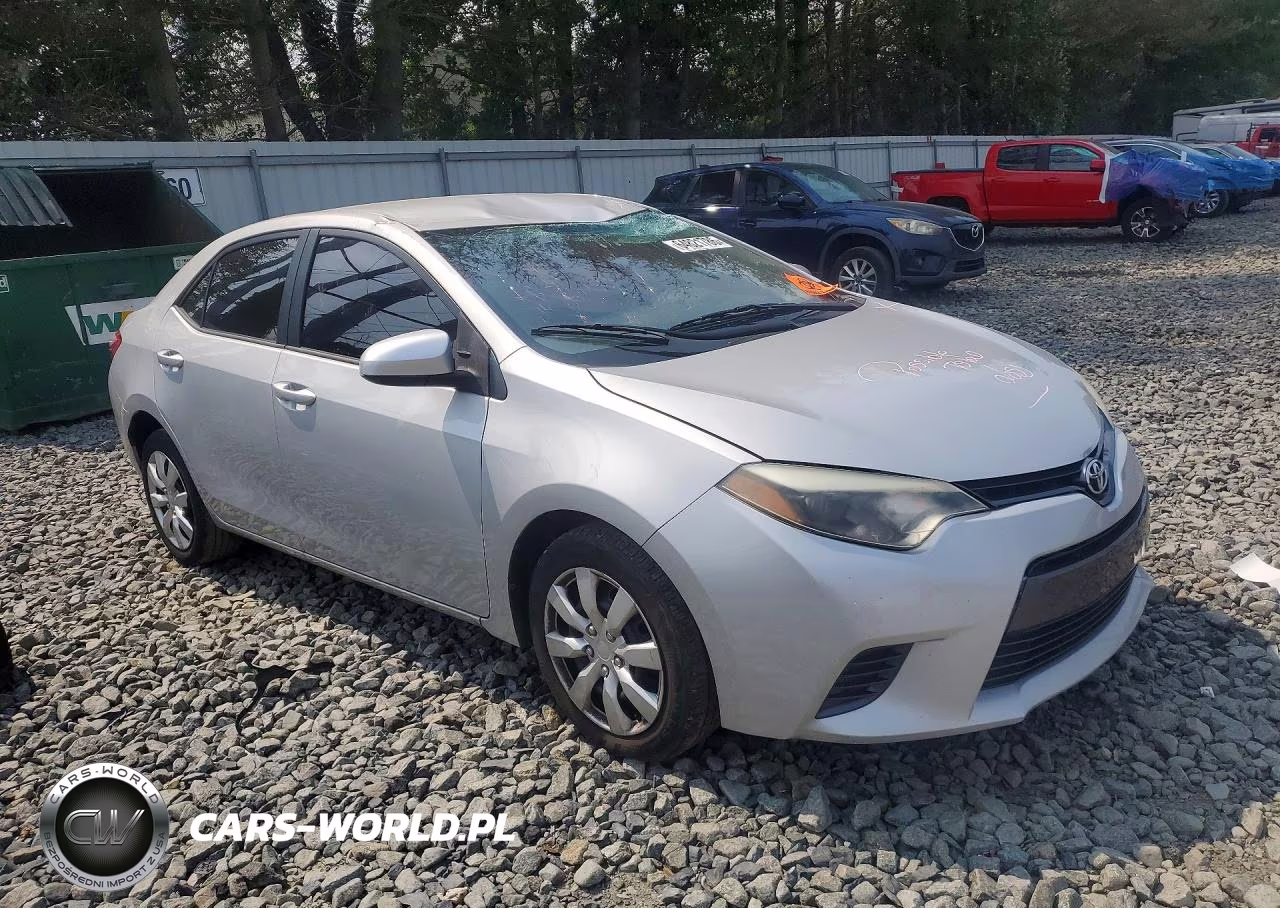 2015 Toyota Corolla Le VIN:2T1BURHE9FC377555 - 4