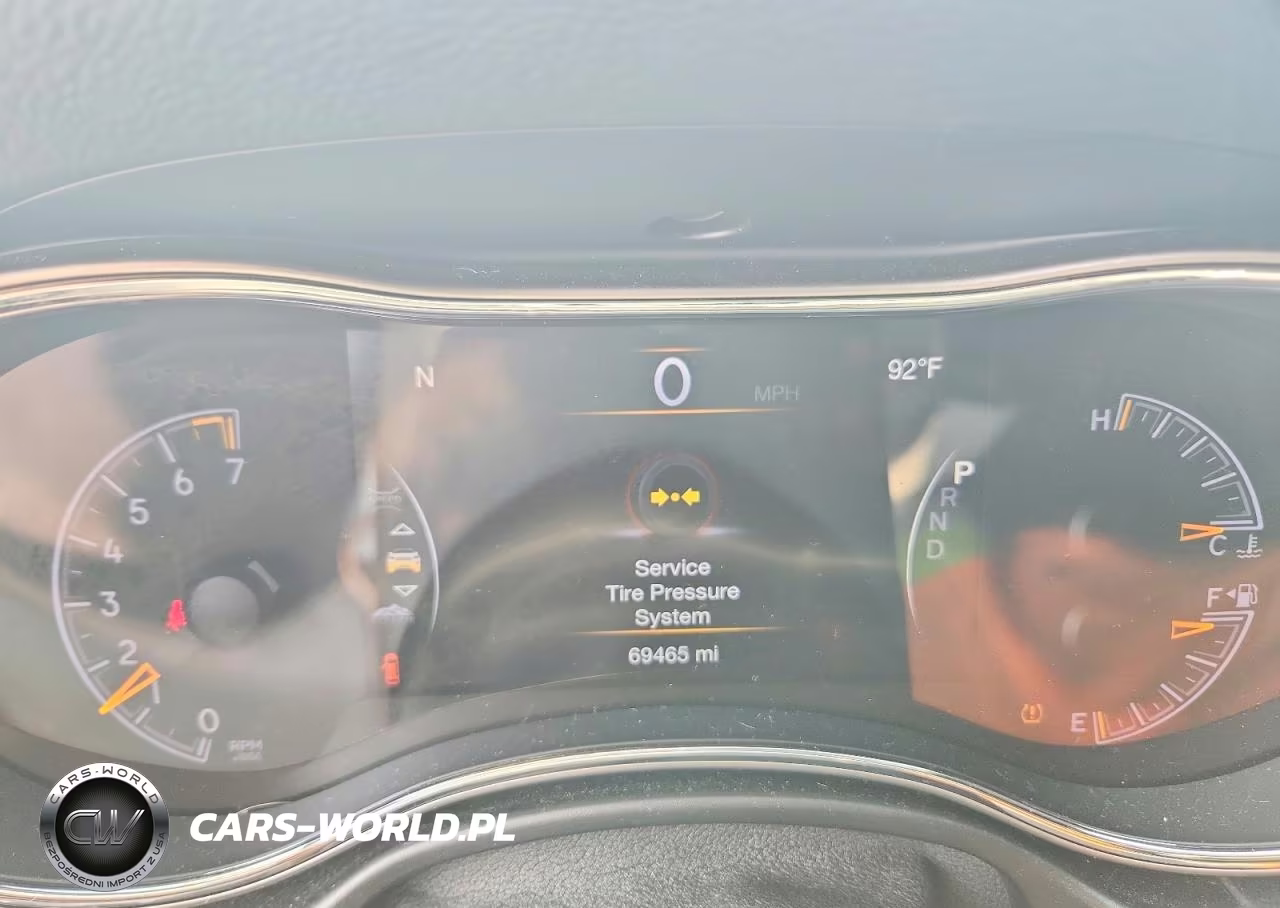 2019 Jeep Grand Cherokee Limited VIN:1C4RJFBG5KC636562 - 9