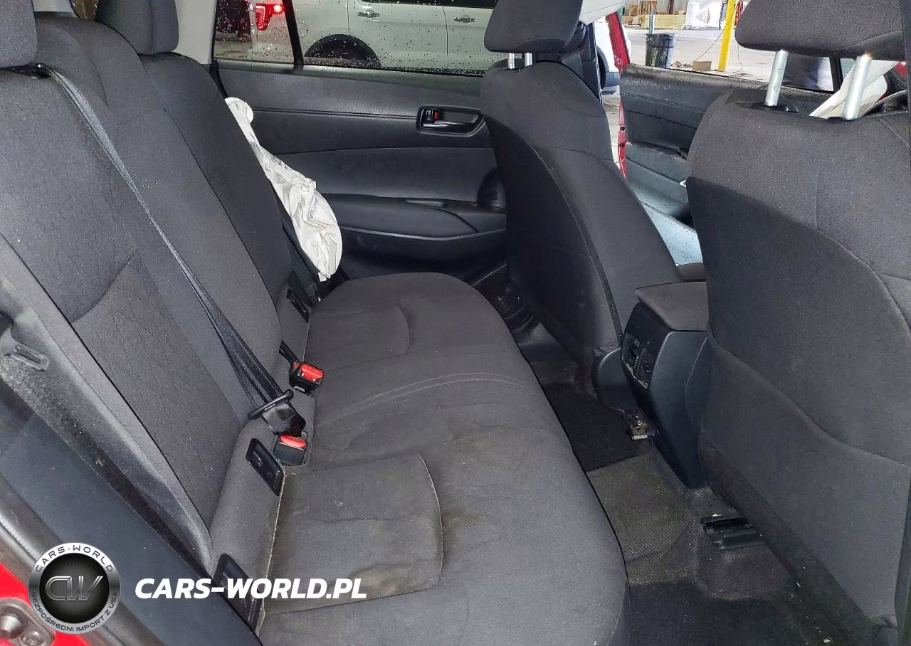 2024 Toyota Corolla Cross Le VIN:7MUCAAAG7RV080876 - 11