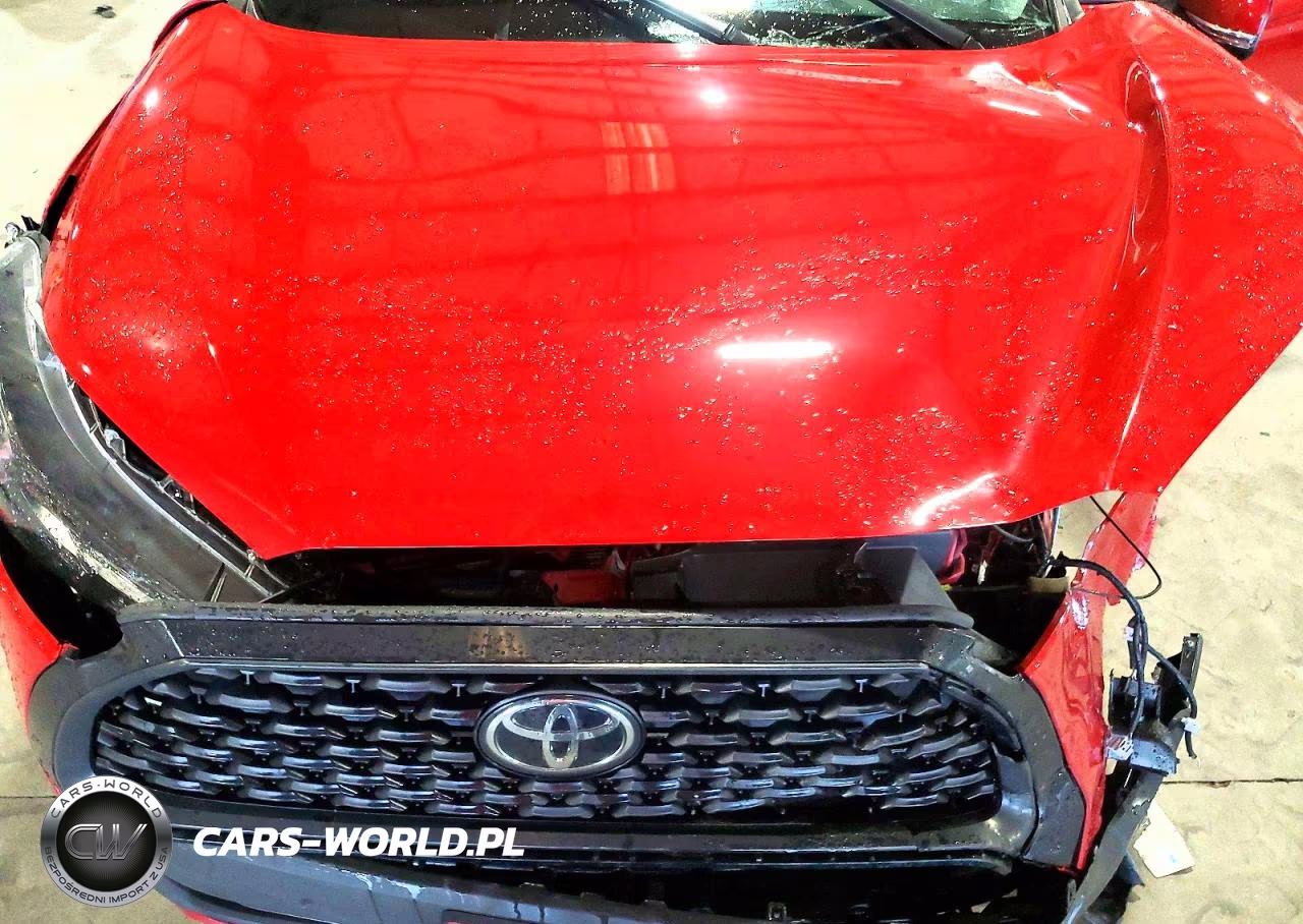 2024 Toyota Corolla Cross Le VIN:7MUCAAAG7RV080876 - 12