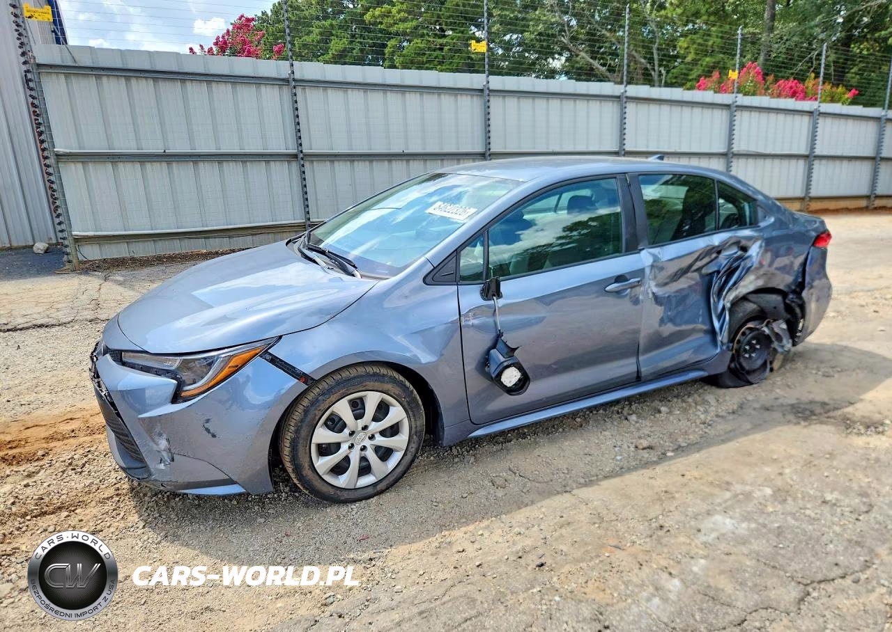 2025 Toyota Corolla Le – zdjęcie 1 z 12