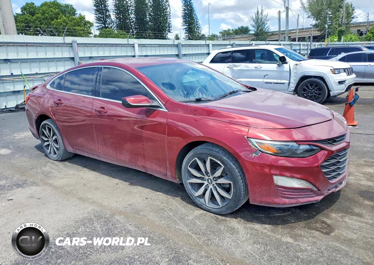 2020 Chevrolet Malibu Rs VIN:1G1ZG5ST1LF046759 - 4