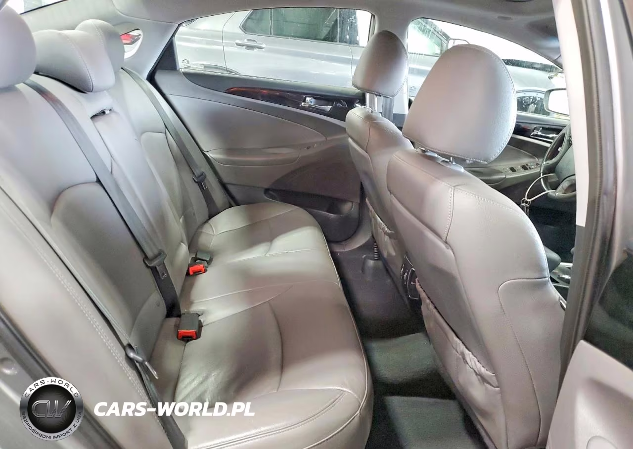 2013 Hyundai Sonata Limited VIN:5NPEC4AC3DH641990 - 10