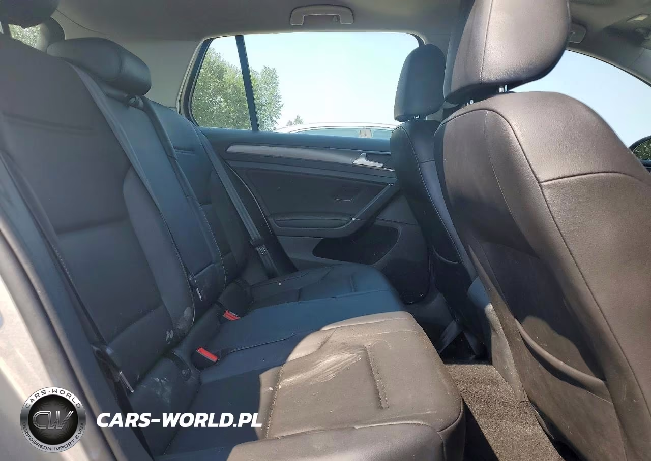 2019 Volkswagen Golf S VIN:3VWG57AU9KM031982 - 11