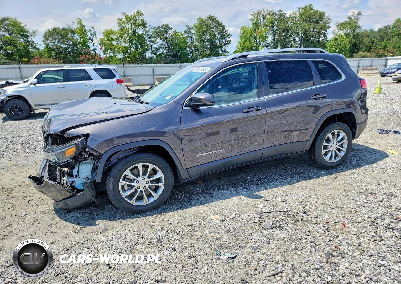 2021 Jeep Cherokee Latitude Plus – zdjęcie 1 z 14