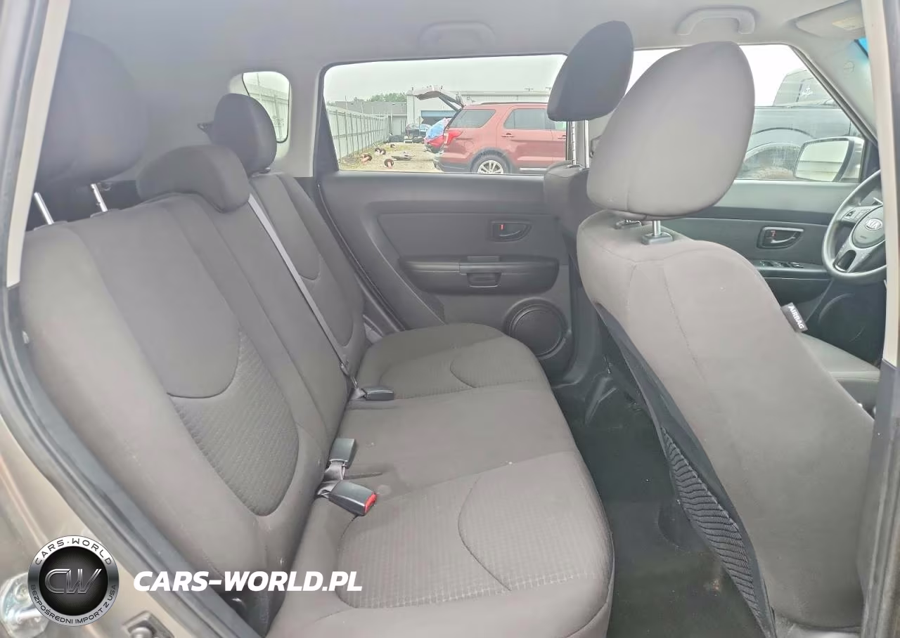2013 Kia Soul Base VIN:KNDJT2A52D7517072 - 10