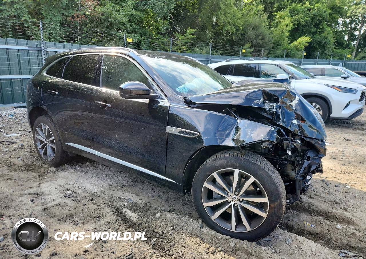 2025 Jaguar F-Pace R-Dynamic S VIN:SADCT2EX8SA754187 - 4