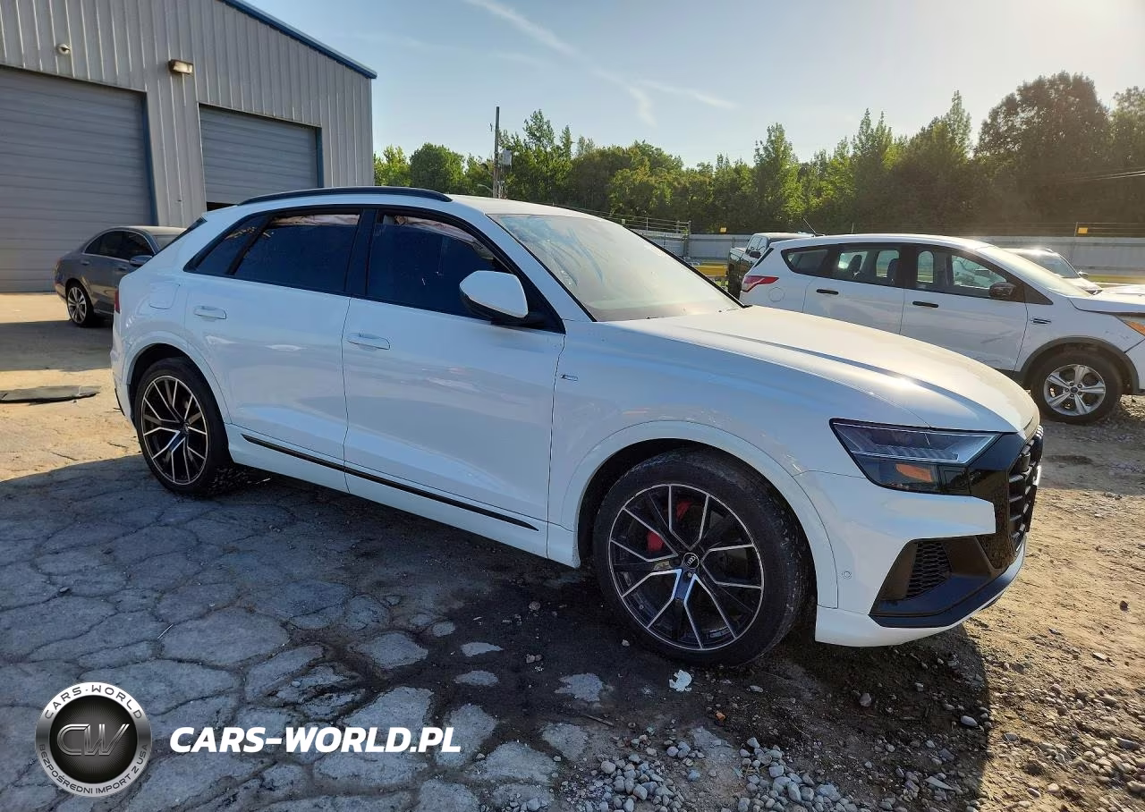 2023 Audi Q8 Prestige S-Line VIN:WA1FVBF14PD016657 - 4