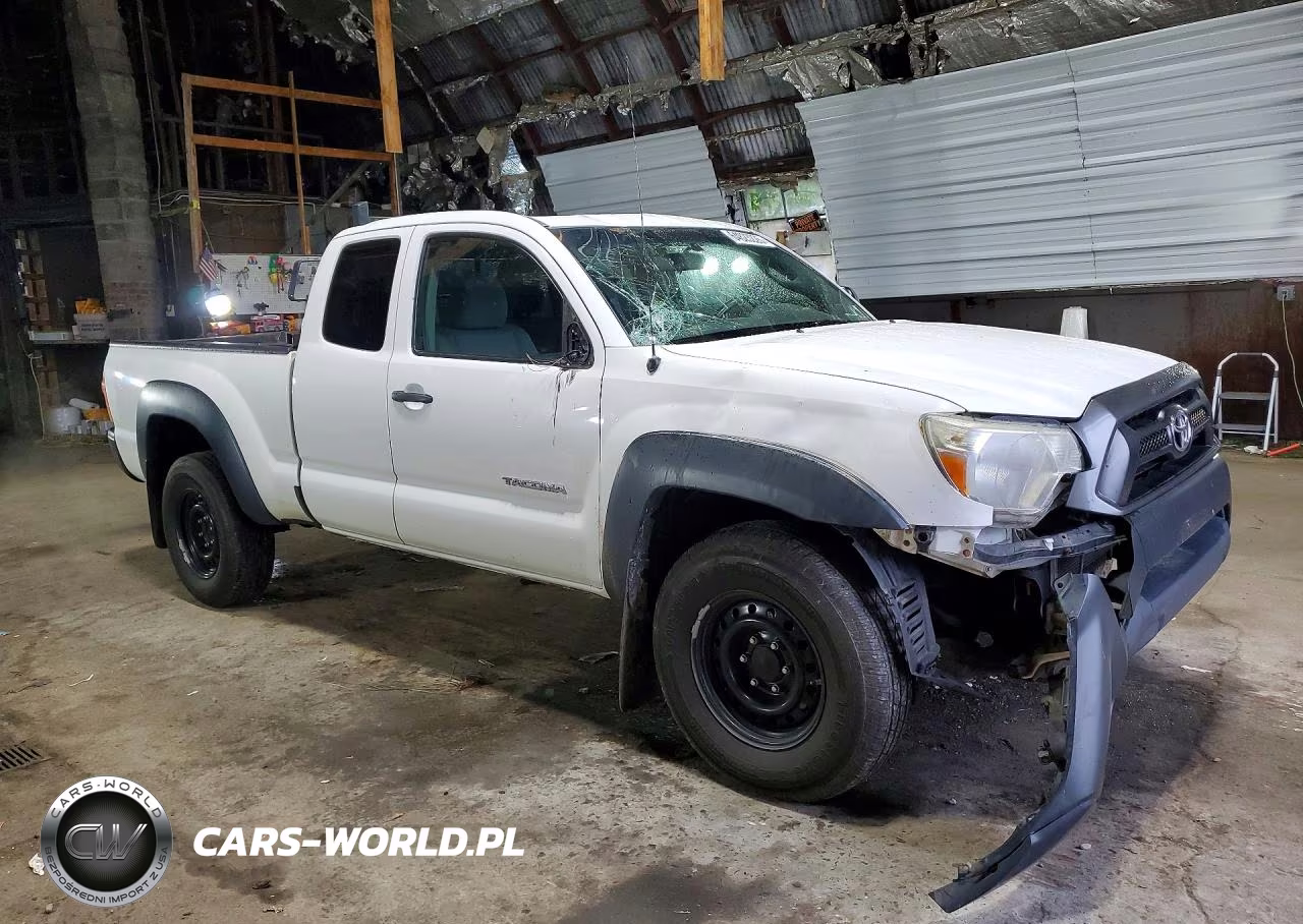 2014 Toyota Tacoma Base VIN:5TFUX4EN1EX025920 - 4