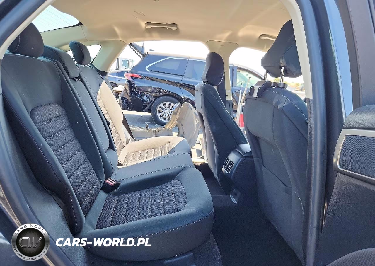 2020 Ford Fusion Se VIN:3FA6P0HD2LR149484 - 10