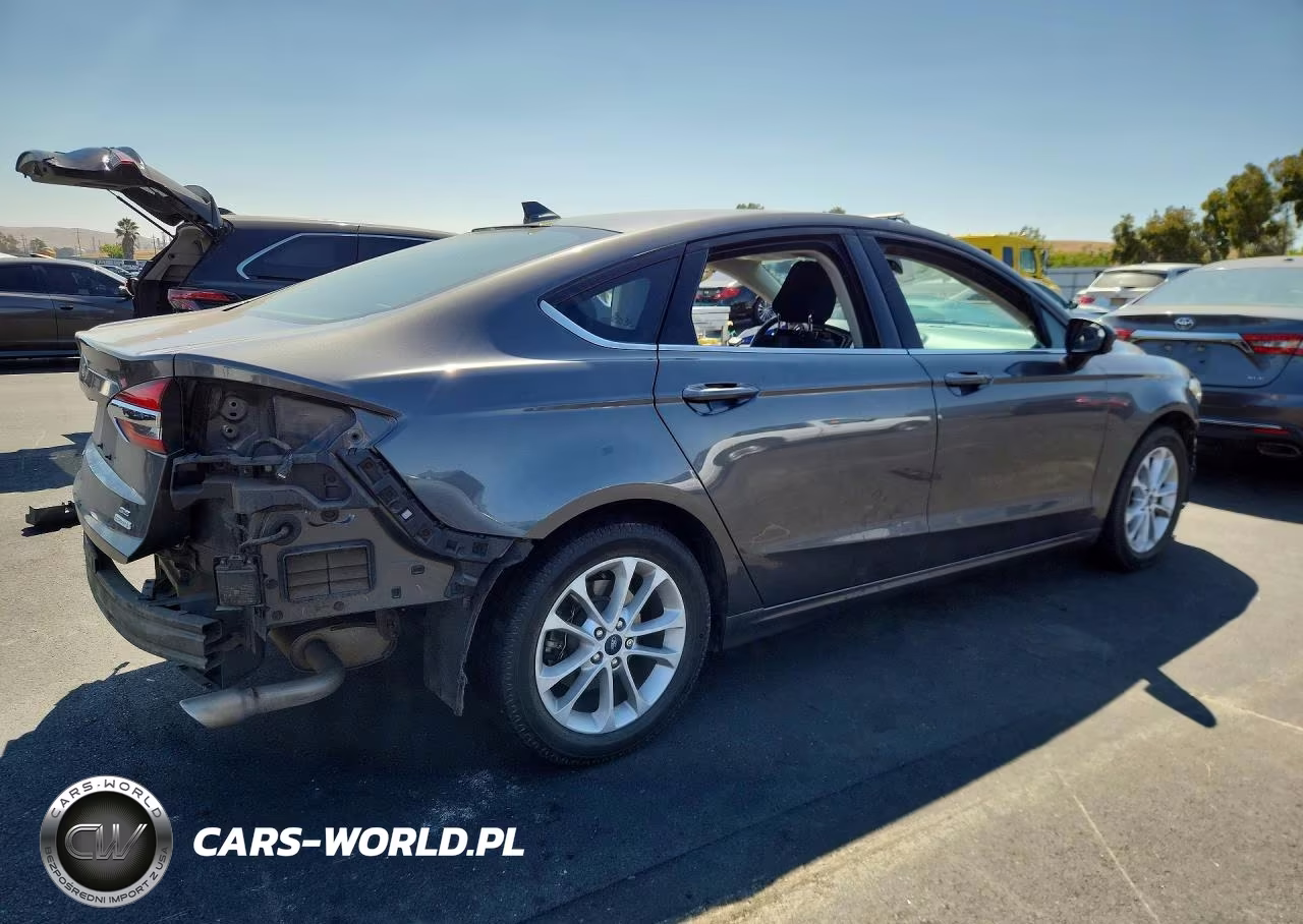 2020 Ford Fusion Se VIN:3FA6P0HD2LR149484 - 3