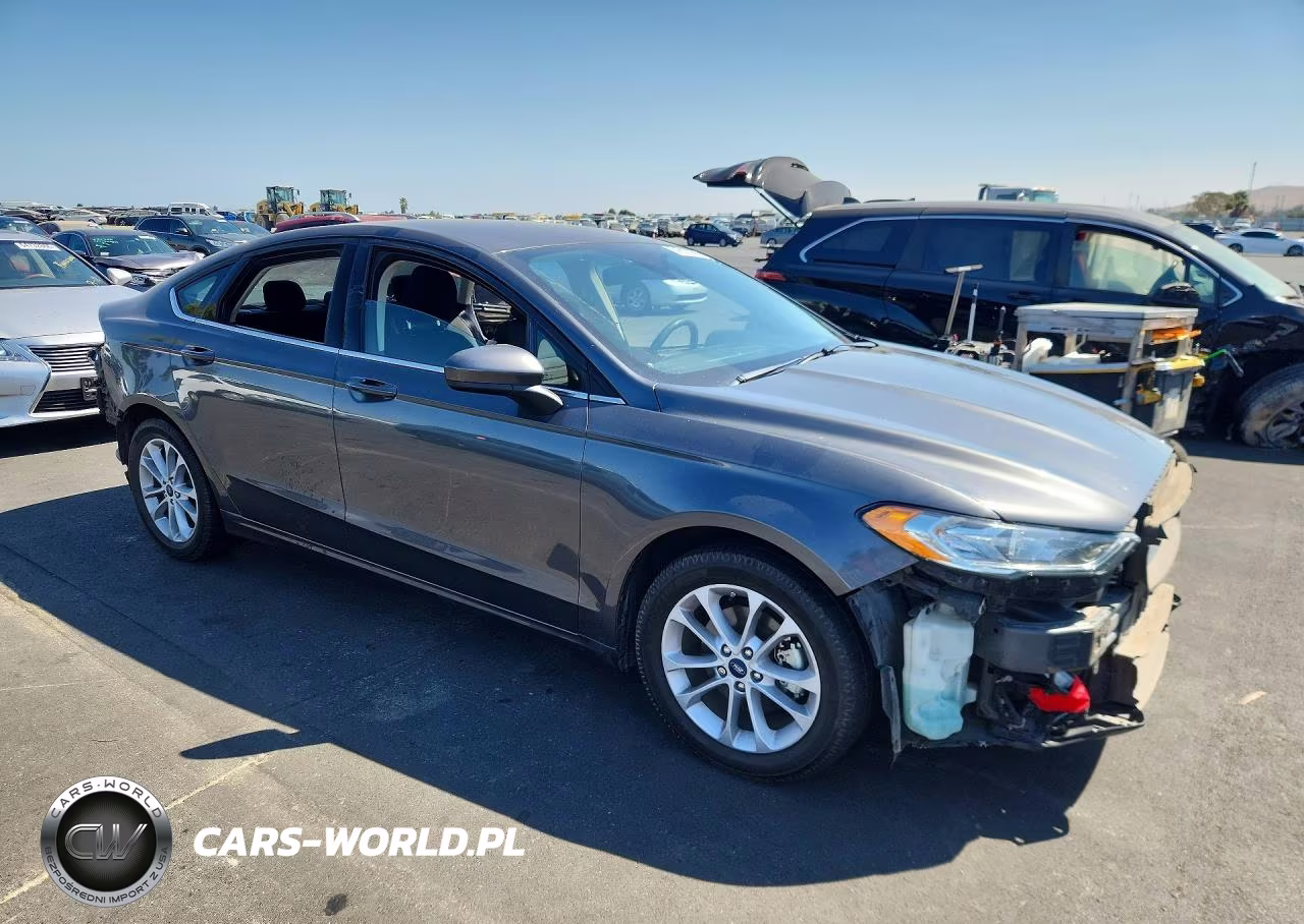 2020 Ford Fusion Se VIN:3FA6P0HD2LR149484 - 4