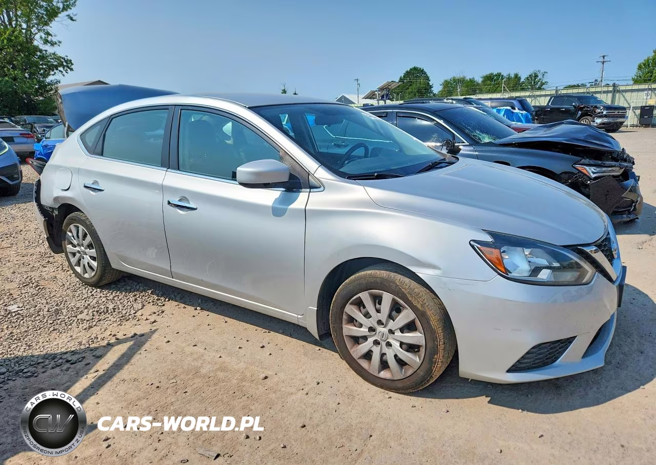 2016 Nissan Sentra S VIN:3N1AB7AP0GY227548 - 4