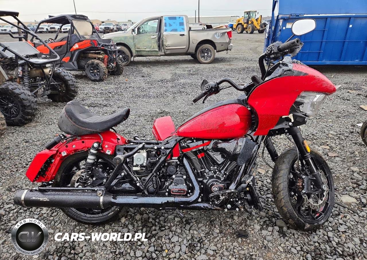 2025 Harley-Davidson Fltrxstse
