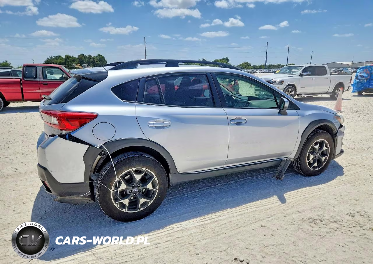 2020 Subaru Crosstrek Premium VIN:JF2GTAEC0LH203363 - 3
