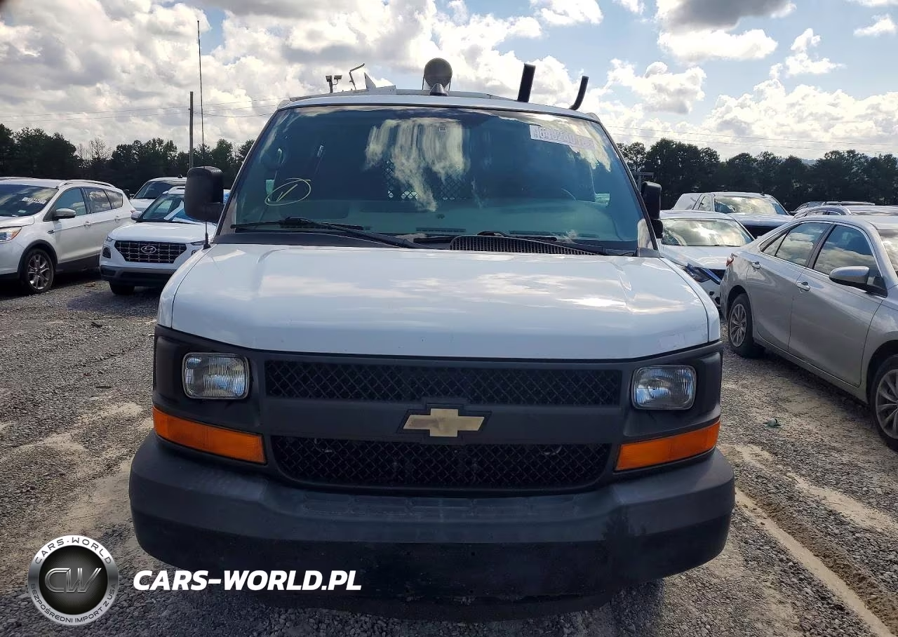 2013 Chevrolet Express G2500 VIN:1GCWGFCA8D1903980 - 5