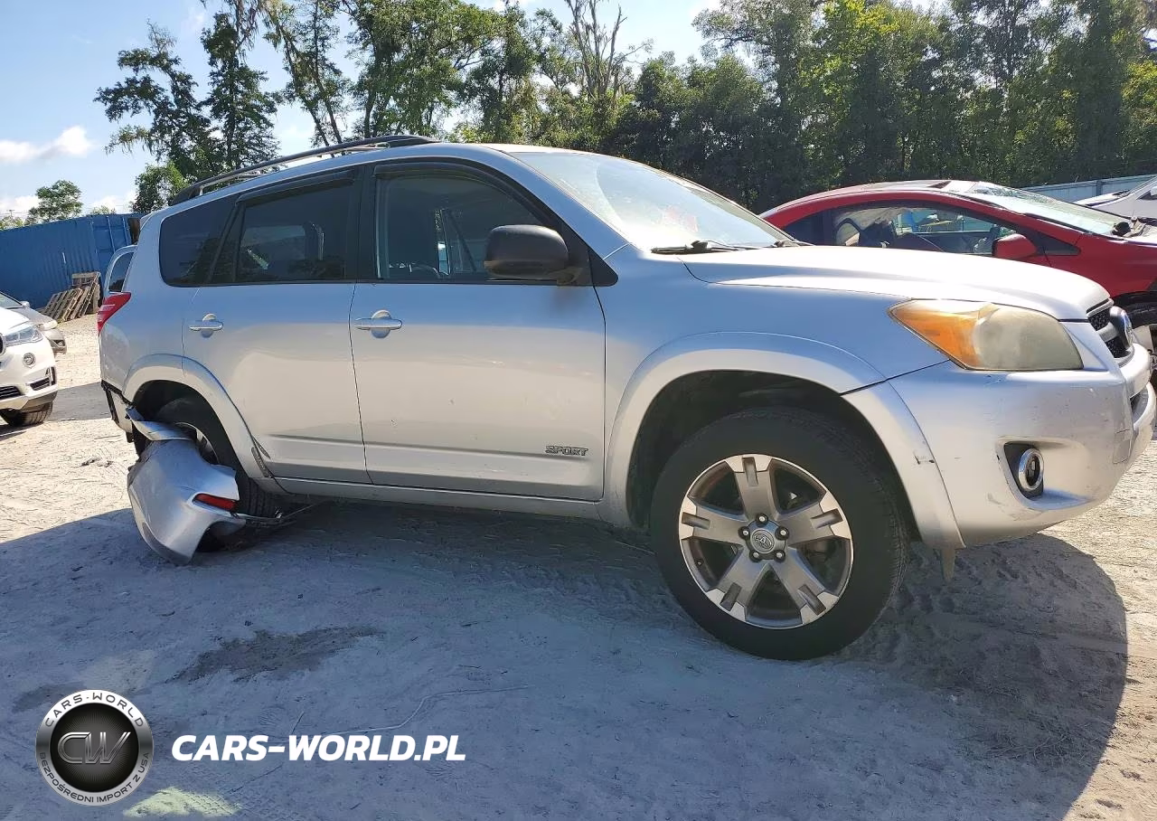 2009 Toyota Rav4 Sport VIN:JTMBF32V49D017505 - 4