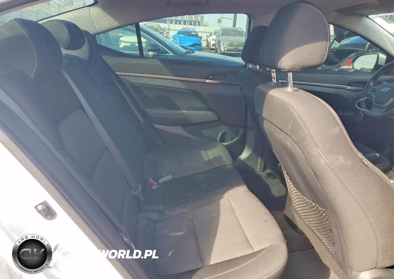 2018 Hyundai Elantra Value Edition VIN:5NPD84LF9JH397147 - 10