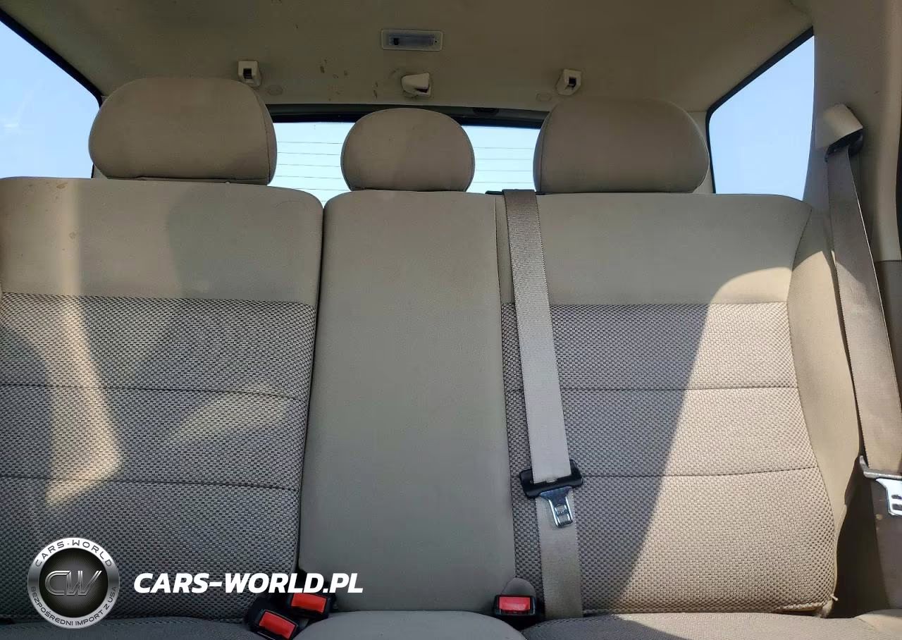 2005 Ford Escape Xlt VIN:1FMYU93125KD74746 - 10