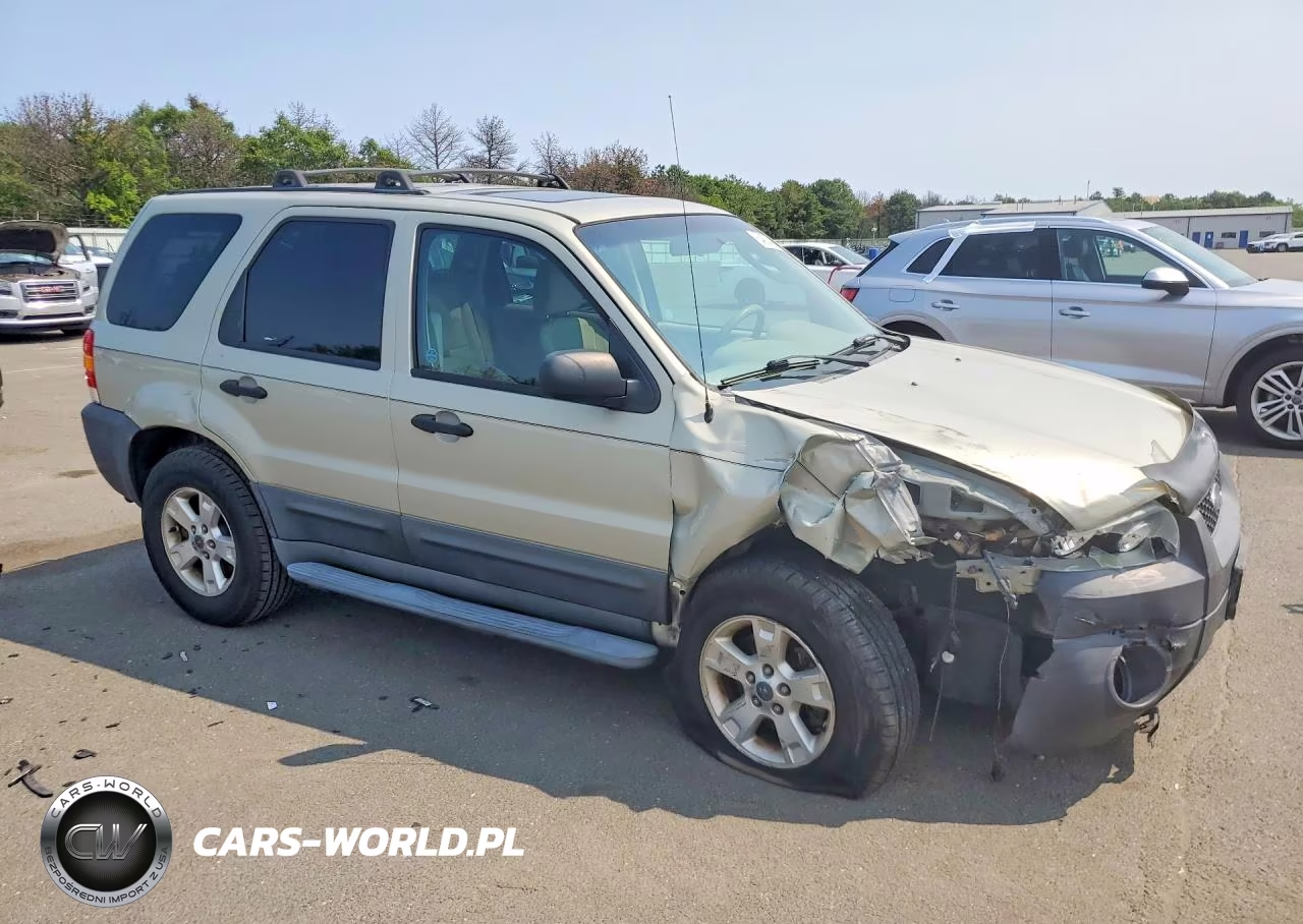 2005 Ford Escape Xlt VIN:1FMYU93125KD74746 - 4