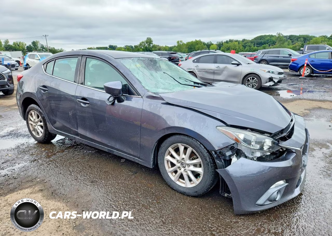 2015 Mazda 3 Touring VIN:3MZBM1V70FM195321 - 4