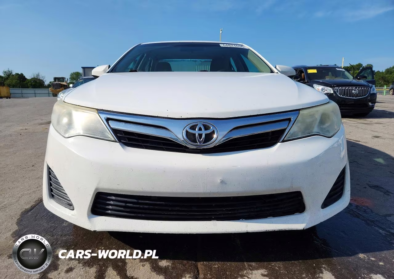 2013 Toyota Camry Le VIN:4T4BF1FK9DR279969 - 5