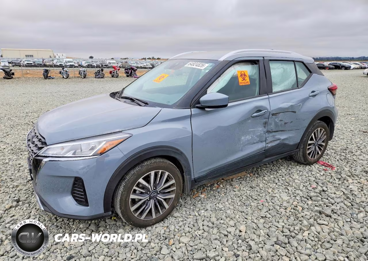 2023 Nissan Kicks Sv