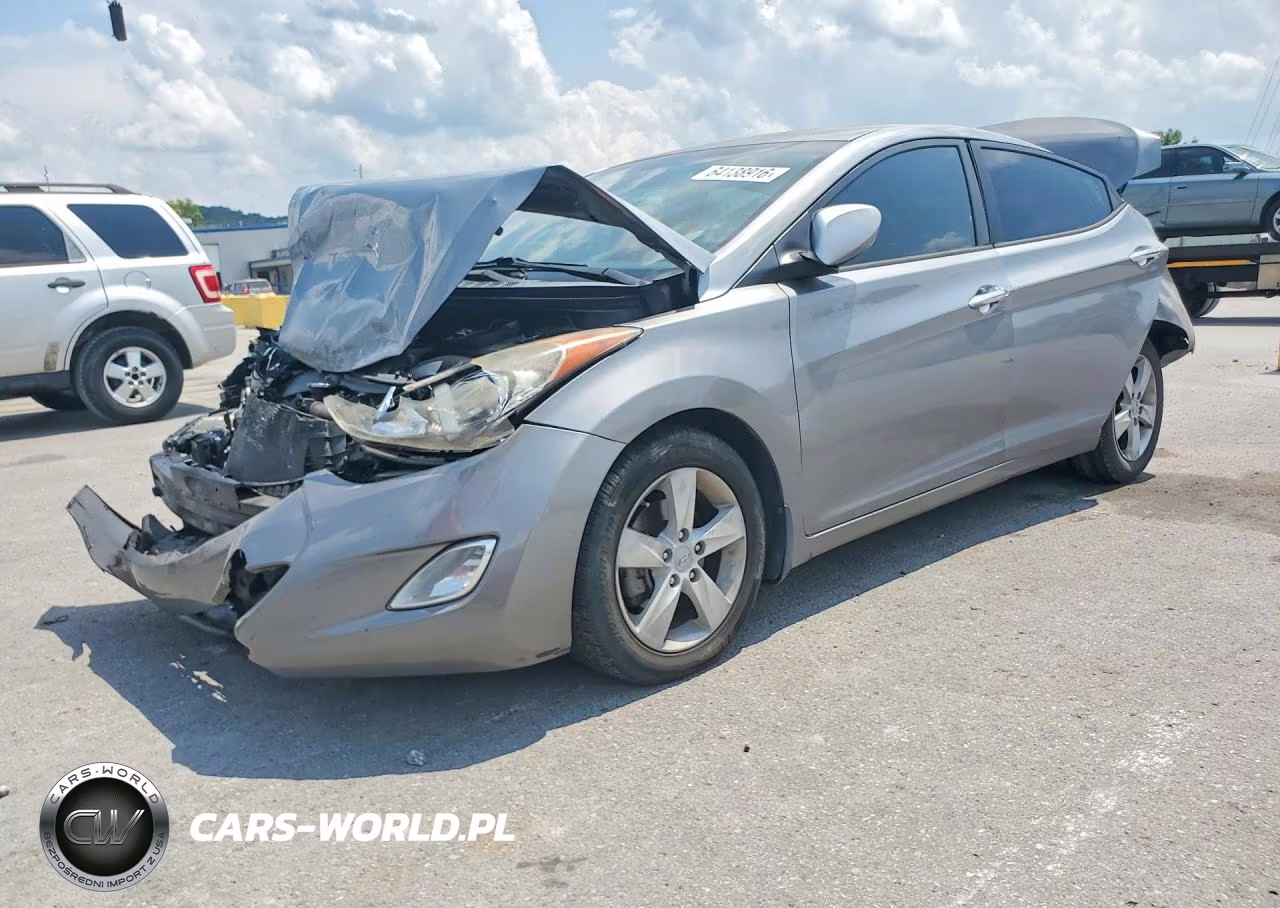2013 Hyundai Elantra Gls