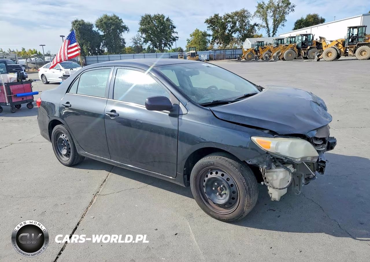 2013 Toyota Corolla Le VIN:5YFBU4EE4DP192575 - 4