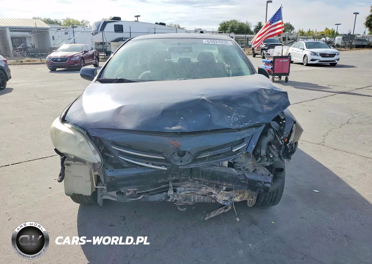 2013 Toyota Corolla Le VIN:5YFBU4EE4DP192575 - 5
