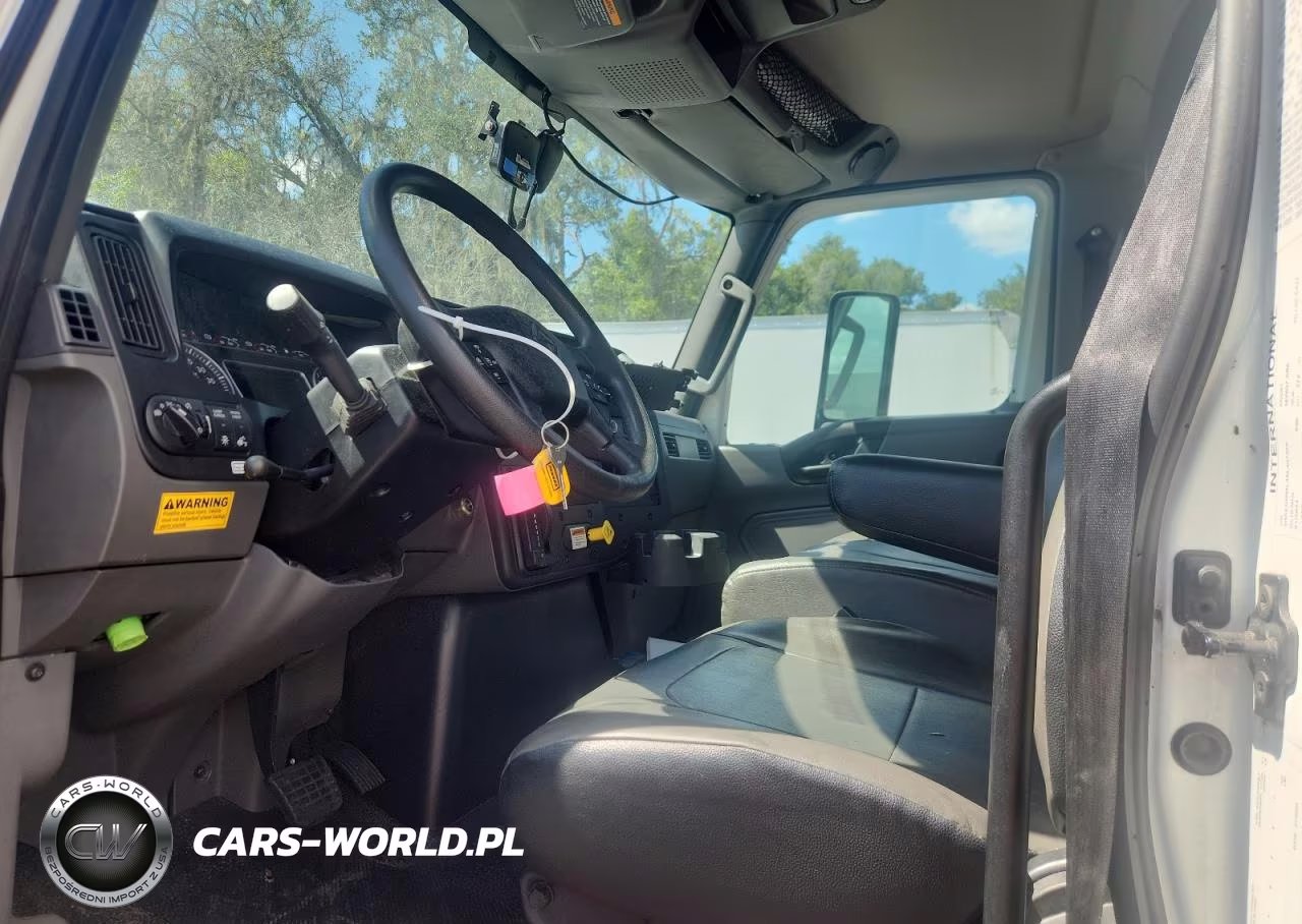 2025 International Mv607 Box Truck VIN:3HAEUMML4SL407276 - 5