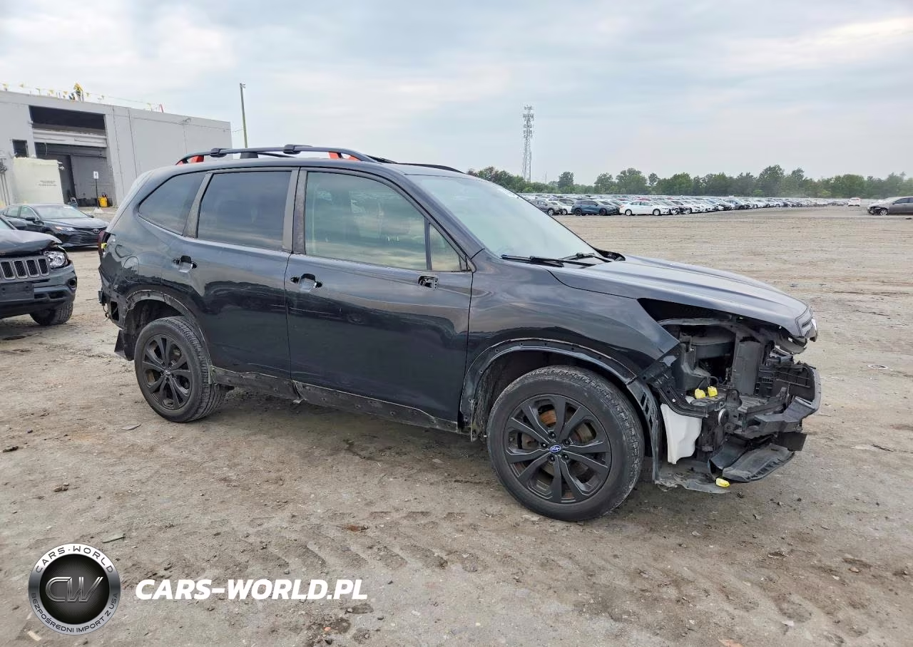 2019 Subaru Forester Sport VIN:JF2SKAPC8KH436075 - 4