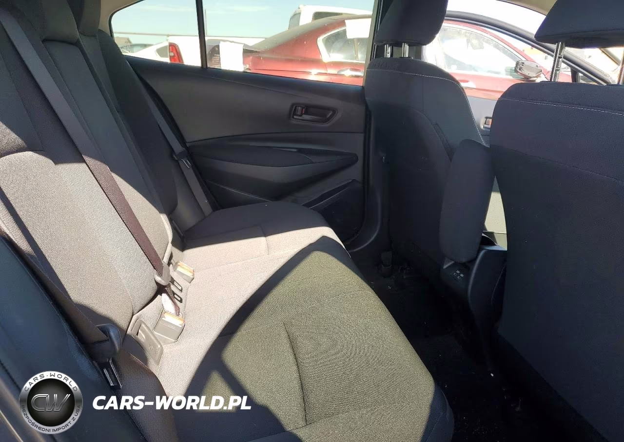 2024 Toyota Corolla Hybrid Le VIN:JTDBCMFE2R3060108 - 10