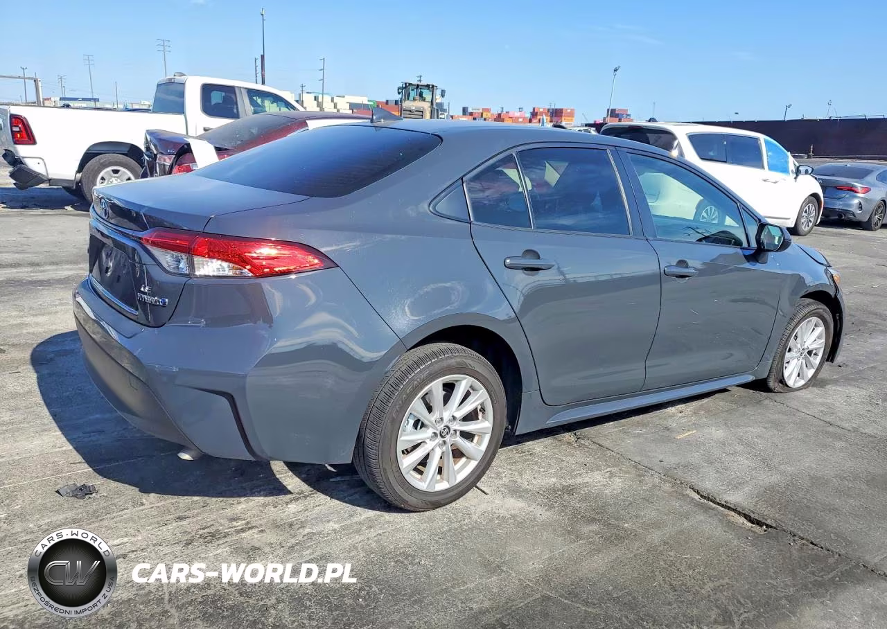 2024 Toyota Corolla Hybrid Le VIN:JTDBCMFE2R3060108 - 3