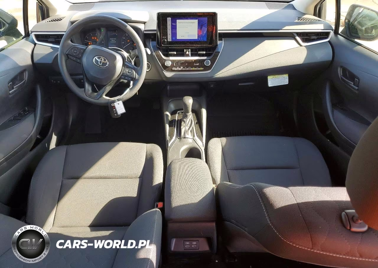 2024 Toyota Corolla Hybrid Le VIN:JTDBCMFE2R3060108 - 8