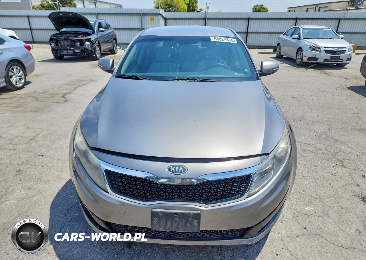2012 Kia Optima Lx VIN:5XXGM4A71CG038958 - 5
