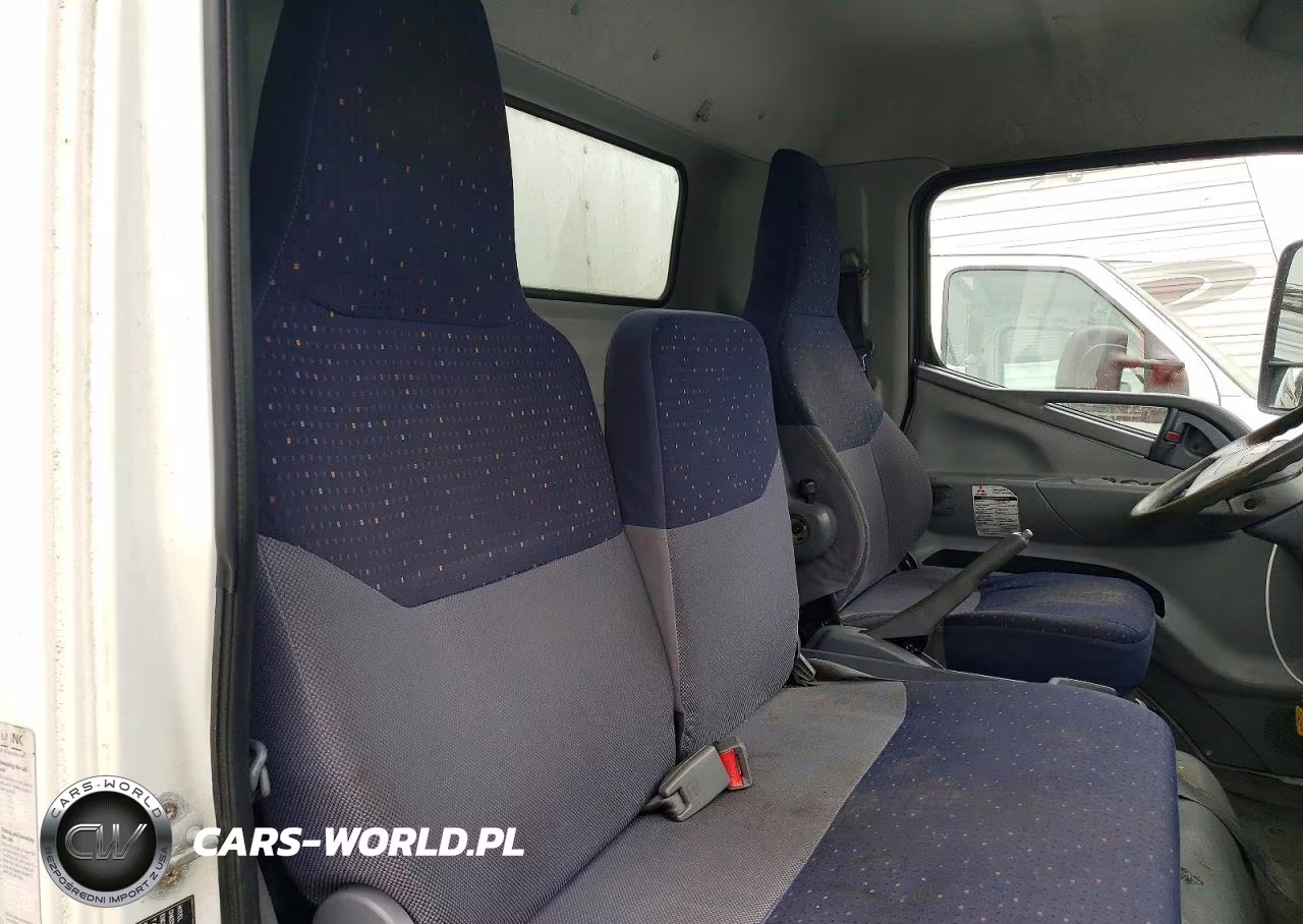 2007 Mitsubishi Fuso - Box Truck VIN:JL6BBE1S97K004697 - 11