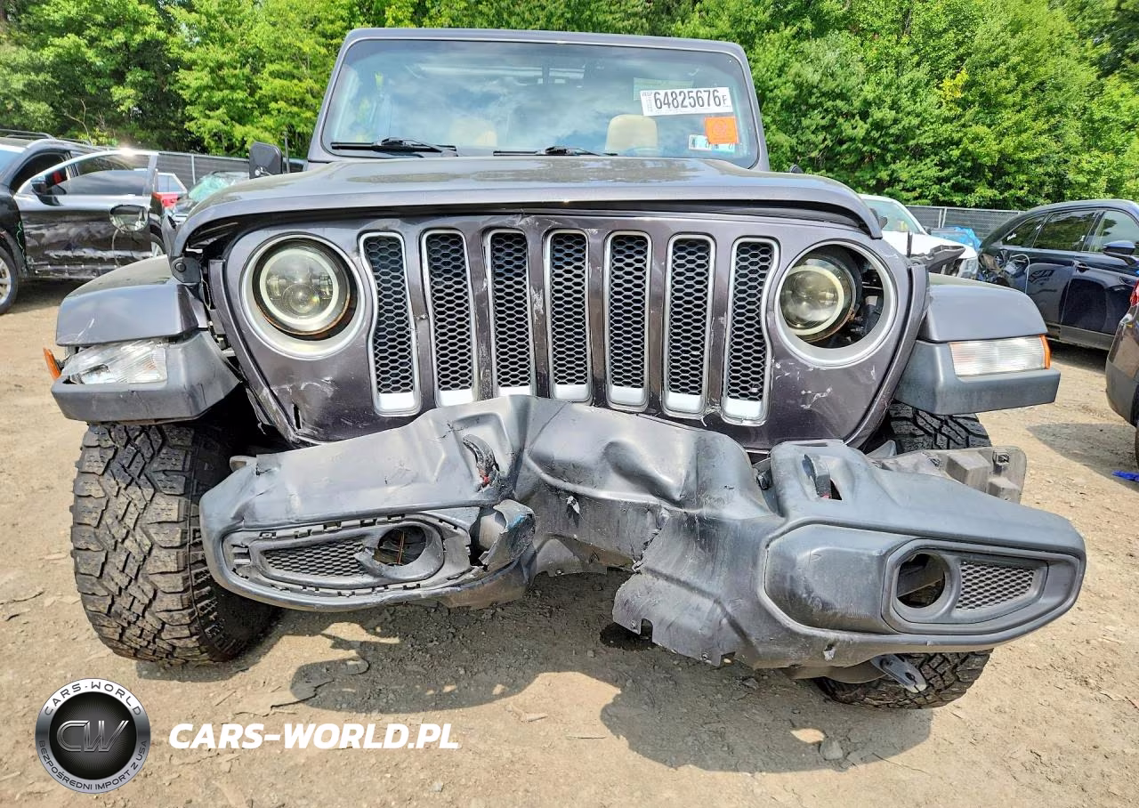 2018 Jeep Wrangler Unlimited Sahara VIN:1C4HJXEG5JW134256 - 5