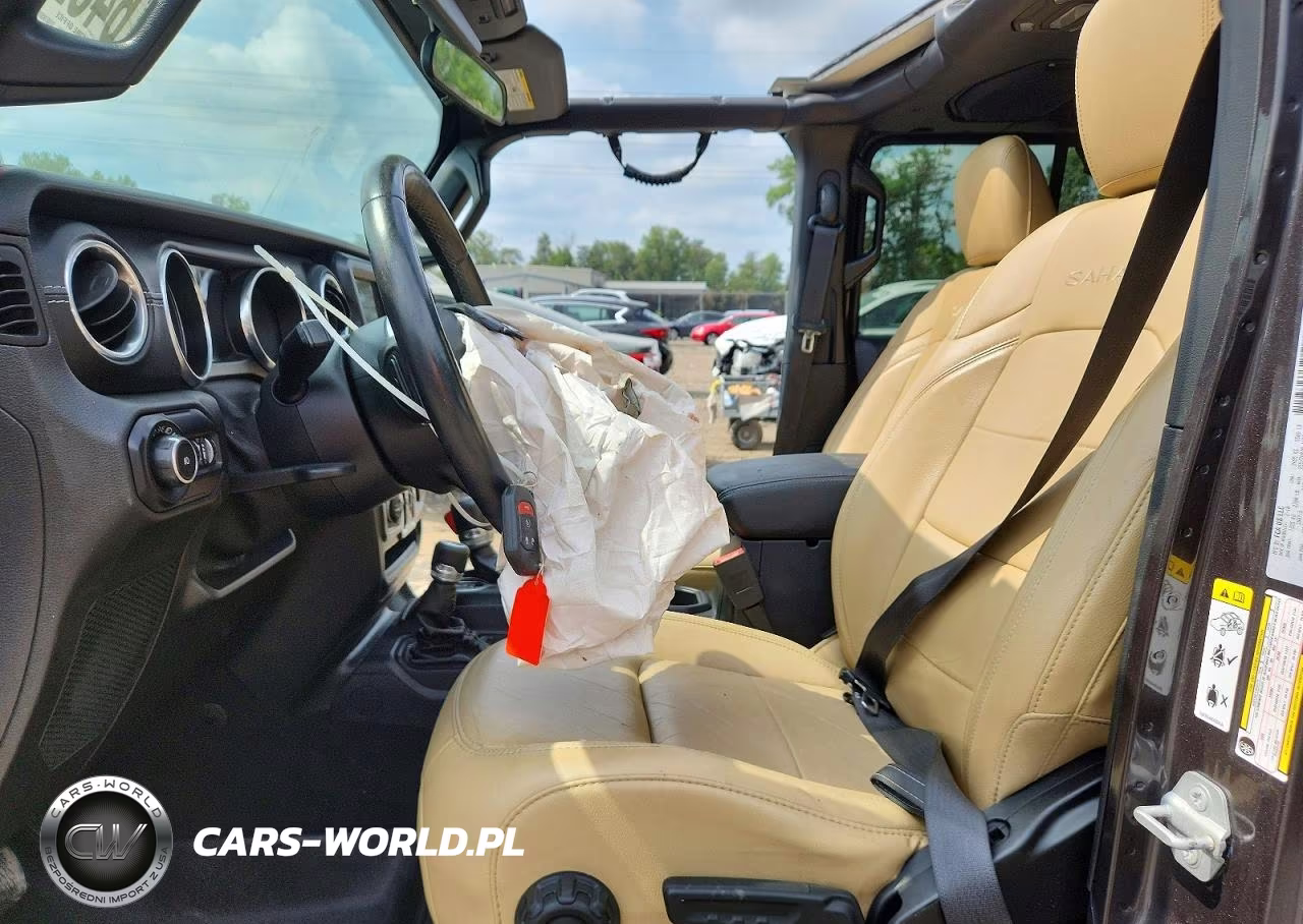 2018 Jeep Wrangler Unlimited Sahara VIN:1C4HJXEG5JW134256 - 7