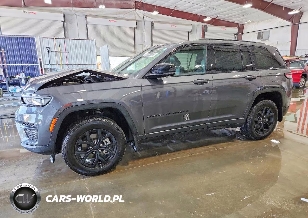 2025 Jeep Grand Cherokee Laredo VIN:1C4RJHAG9SC365938 - 1