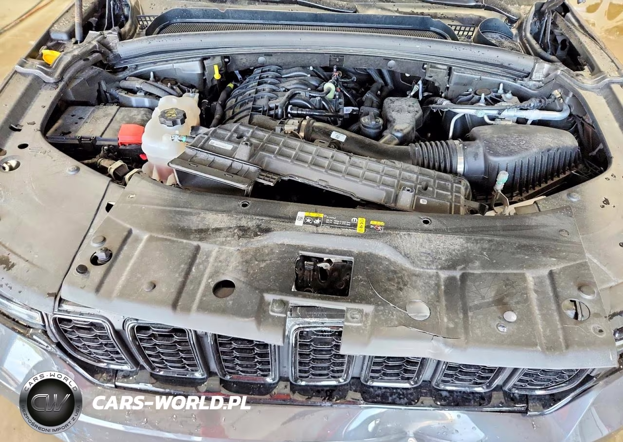 2025 Jeep Grand Cherokee Laredo VIN:1C4RJHAG9SC365938 - 11
