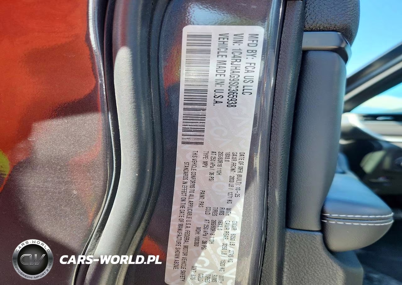 2025 Jeep Grand Cherokee Laredo VIN:1C4RJHAG9SC365938 - 12