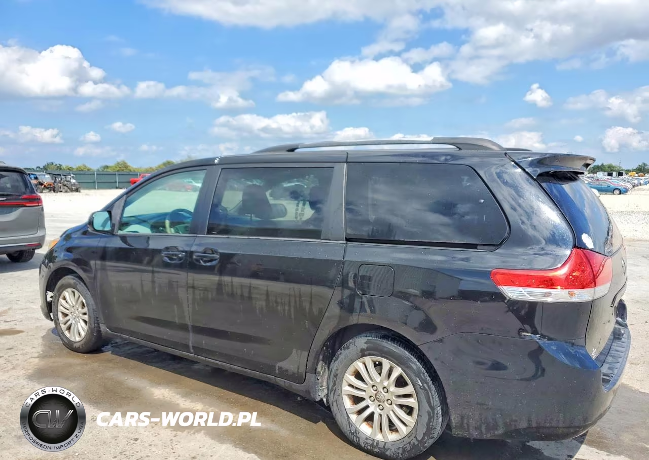 2013 Toyota Sienna Xle 8-Passenger VIN:5TDYK3DC4DS361835 - 2