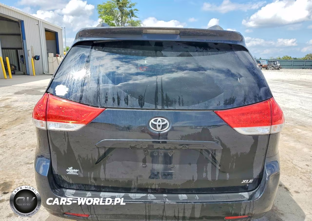 2013 Toyota Sienna Xle 8-Passenger VIN:5TDYK3DC4DS361835 - 6