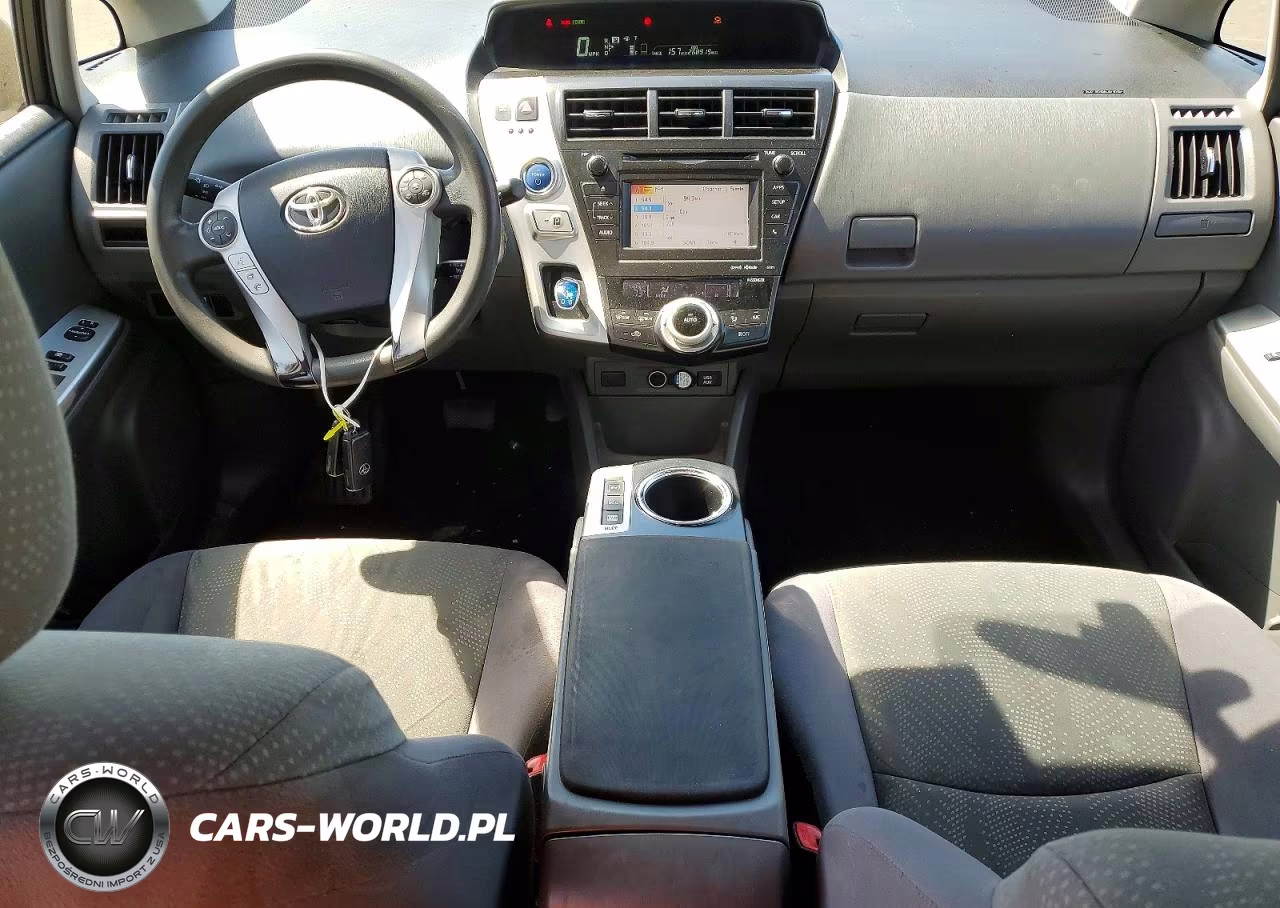 2013 Toyota Prius V Three VIN:JTDZN3EU3D3233011 - 8