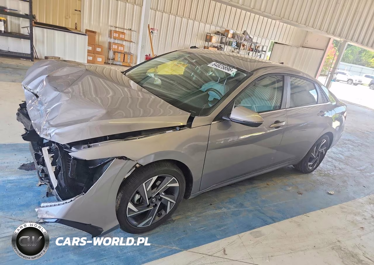 2025 Hyundai Elantra Limited