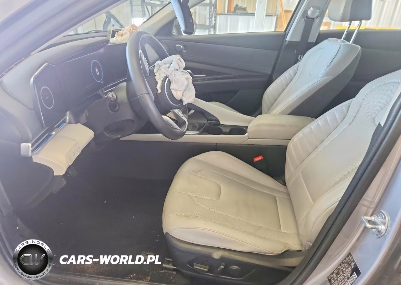 2025 Hyundai Elantra Limited VIN:KMHLN4DJ2SU174457 - 7